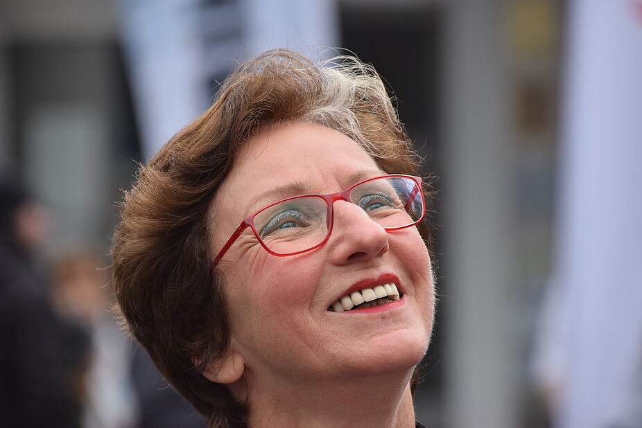 Annette Quaedvlieg, stellvertretende Landesvorsitzende ADFC NRW Portrait von Annette Quaedvlieg, stellvertretende Landesvorsitzende des ADFC NRW