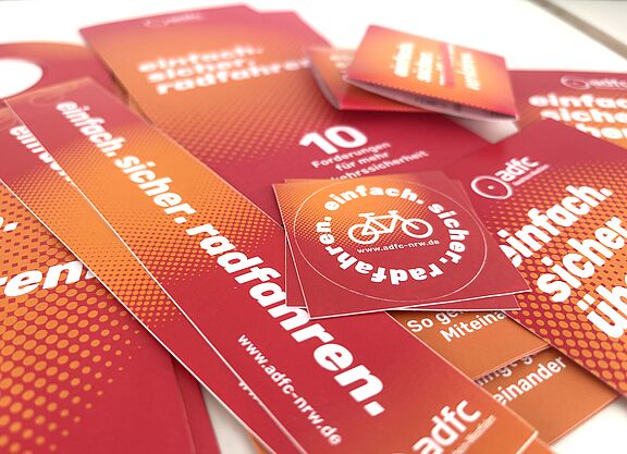 Kampagnenmaterial einfach. sicher. radfahren.