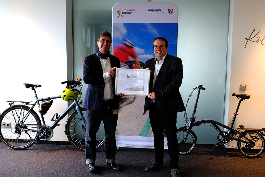 FFA_Auszeichnung_MUNV_29.06. Urkundenübergabe